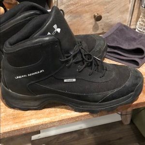 Men’s UA boots